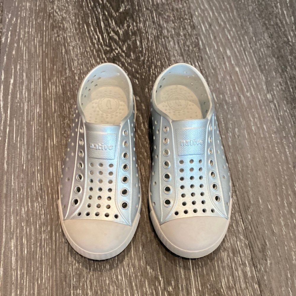 Native Jefferson shoes